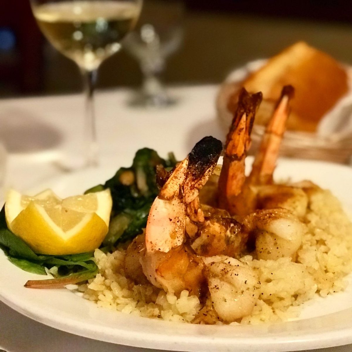 DimoraRistorant's tweet photo. At Dimora Ristorante, you always get fresh, handmade meals brought right to your table. https://t.co/gnIPXvBUDm