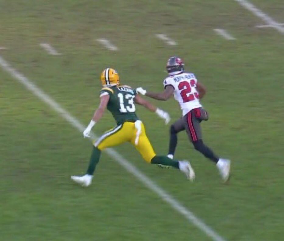 itsjustcasual's tweet photo. @HunterHvikings @patrick_haskin @GalicianGL @scottwilliamss @PatMcAfeeShow "interception" https://t.co/XtHtt1NoIs