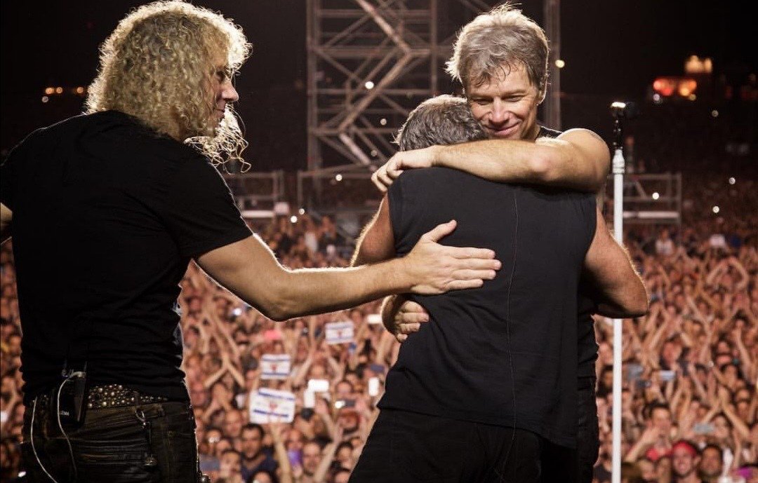 jonbonjovieday's tweet photo. they’re so cute https://t.co/rVwPQoK6YN