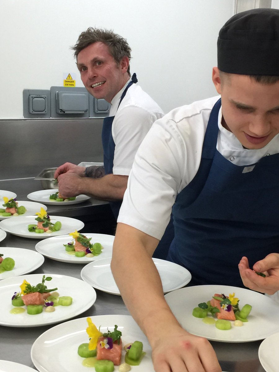 raymond_blanc's tweet photo. i would like to thank &amp; congratulate each member of our team @lemanoir to have  kept our 2 @MichelinGuideUK for 37 years ,the  longest in UK. We also were rewarded with a new sustainibility green star representing our values and our culture. Huge thank you to our loyal guests! https://t.co/20C8c9ITw9