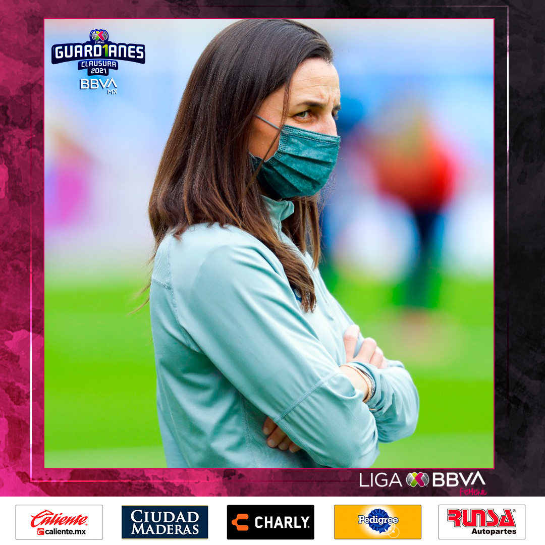 .@crl_rossi suma 24 partidos dirigidos con @GallosFemenil 🐓.
En el Torneo #Guard1anes2020 cosechó 8⃣ victorias y 5⃣ empates y 8⃣ derrotas.
En lo que va del Torneo #Guard1anes2021 únicamente ha conseguido una victoria.
#VamosPorEllas ⚽🎀 https://t.co/ImL7cEE5Mg