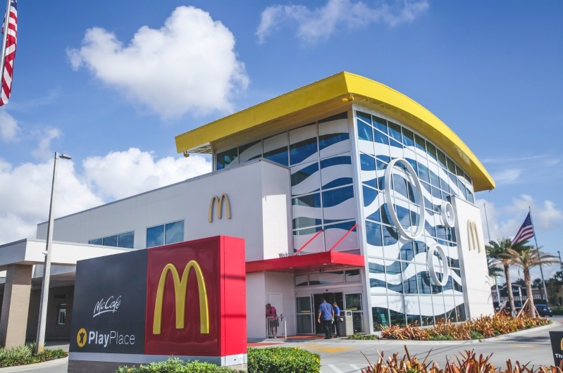 come 2016, a re-envisioned "epic mcdonald's" opened its doors. this new location reined in the chaos for a more modern, but still zany and super-sized, appearance. trademark features, like the neon lights, were carried over into the new design.(photo #1 credit:  @bioreconstruct)