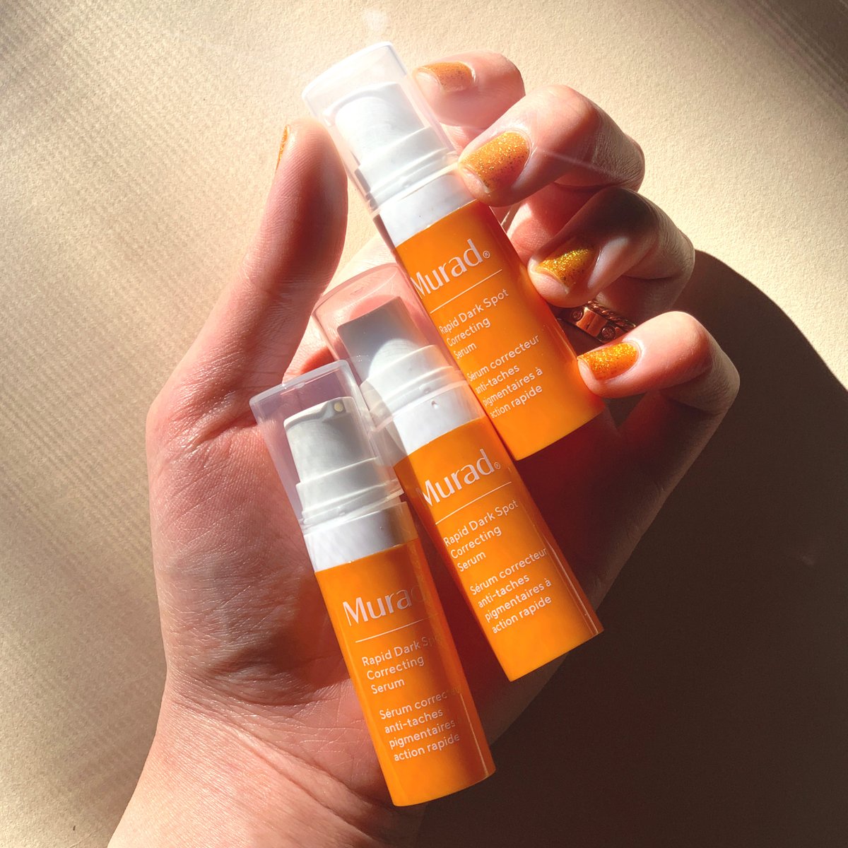 Want to rapidly reduce the look of dark spots without a doctor's visit? We have 2500 samples to give away of NEW Rapid Dark Spot Correcting Serum.​ Visit bit.ly/TryRapidDarkSp… to enter.