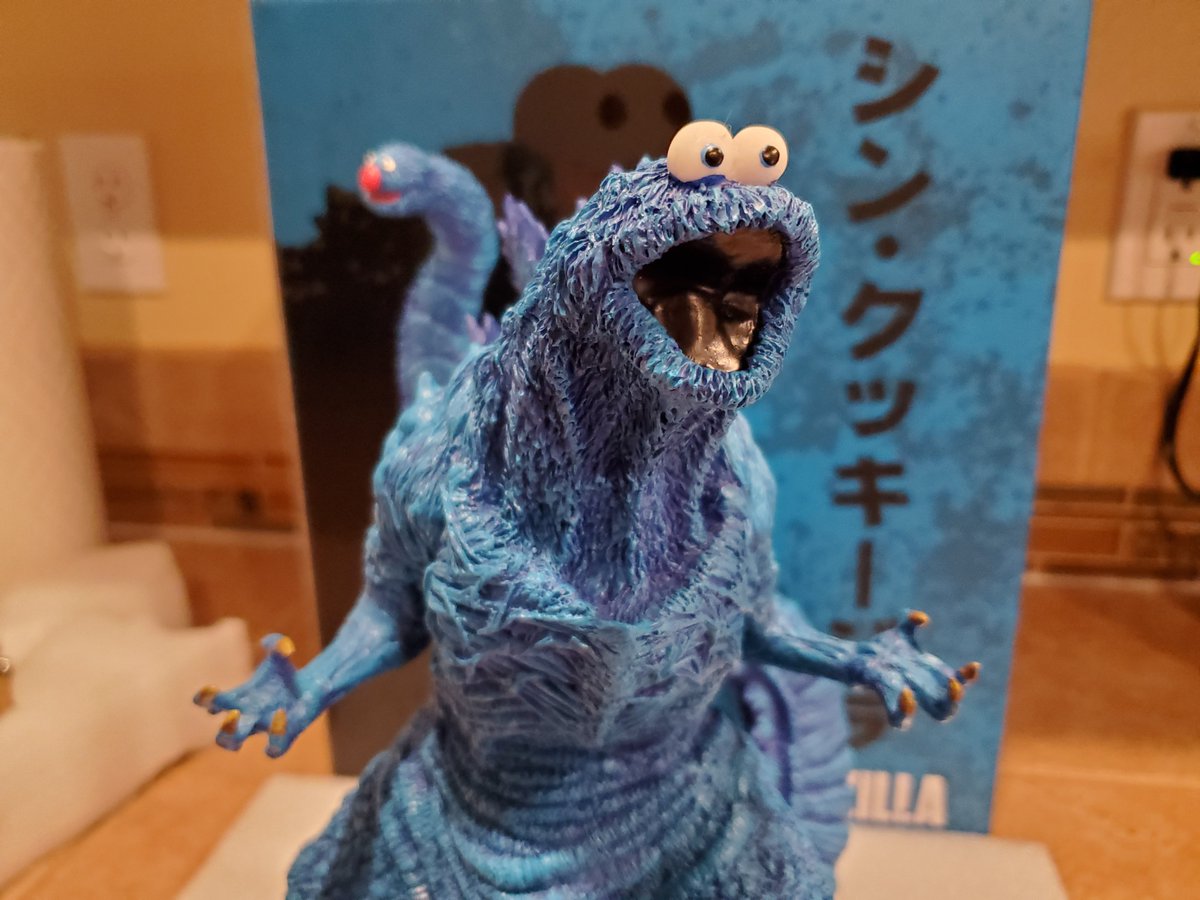 DN_3092's tweet photo. @GabrielxMarquez @BottleneckNYC man thank you so much, it's so awesome! My 2yo thought cookiezilla was amazing as well! 

Any chance we will see an Elmo Kong? https://t.co/NaL4IYaHyV