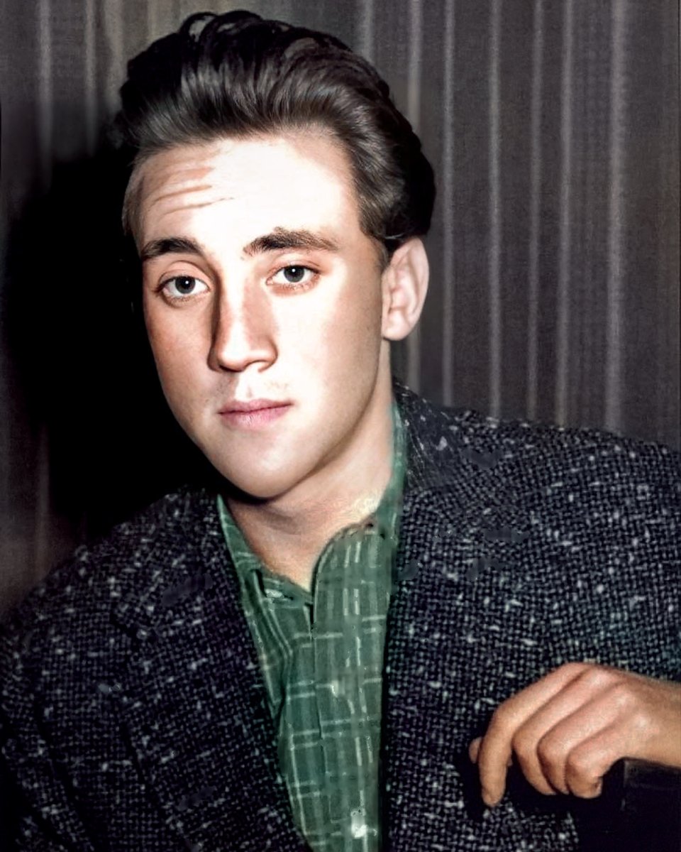 romkri's tweet image. Владимир Высоцкий

 #RestoredWithAI