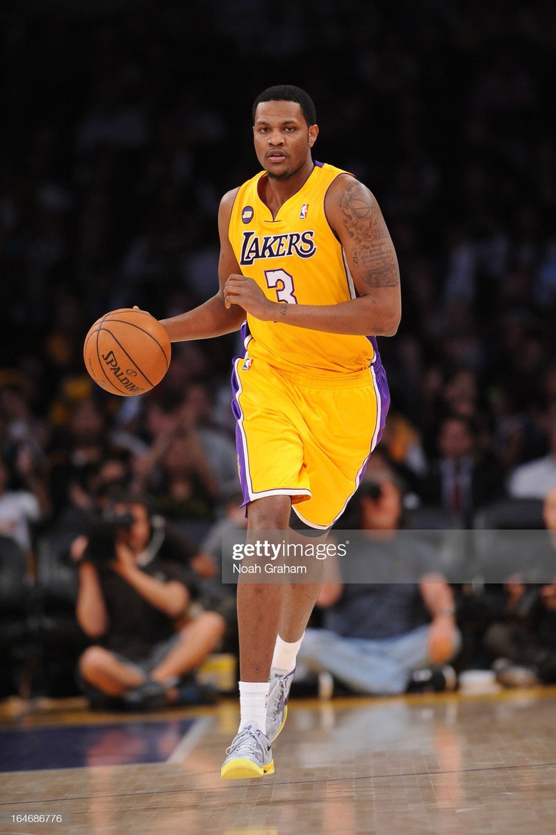 RandomLALakers's tweet photo. Devin Ebanks (2011-2013)
@DevinEbanks3 https://t.co/ssUhzLdkTK