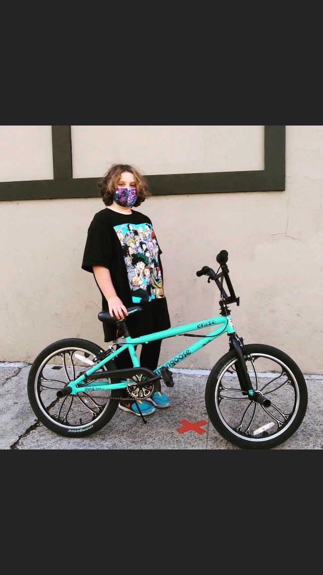 ccyclescali's tweet photo. Jaxon stopped by to donate his bike so “a kid who doesn’t have a bike can have one.” 

Kids these days... ❤️

#imnotcryingyourecrying #kidsthesedays #donating #socialenterprise #nonprofit #nonprofitbikeshop #buyabikegiveabike #ccofca https://t.co/Lx49Uw4NDa
