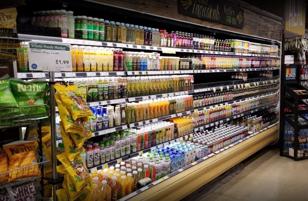 OptimaSignature's tweet image. Picking up groceries has never been more convenient! We have a direct accessway right into Whole Foods which is just another example of the unparalleled benefits and everyday conveniences of the #SignatureLifestyle. Stay warm during this snowstorm and take advantage of this...