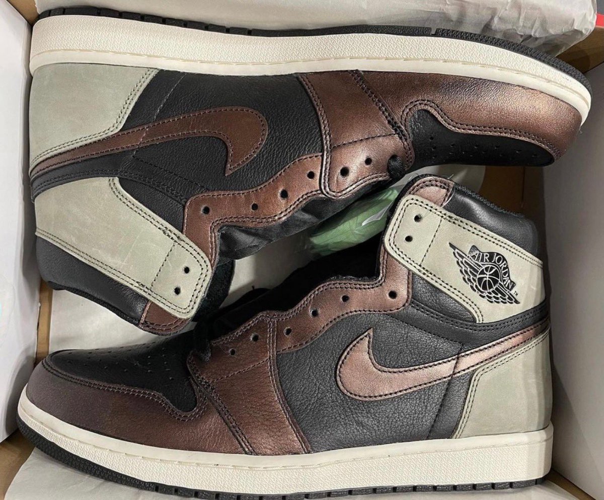 𝐔𝐏 𝐓𝐎 𝐃𝐀𝐓𝐄 Nike Air Jordan 1 Rejro High Og Rust Shadow が21年3月13日に発売予定 Aj1 スニーカー ナイキ エアジョーダン1 ラストシャドウ 5550 033 詳しくは記事をチェック T Co 8v6sglnxi4 Top T Co