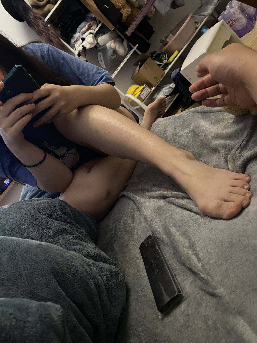 ljxwan's tweet photo. #绿帽 #母狗 #绿奴 #足控 #淫妻 分享一下老婆，来个大哥调教她 https://t.co/sI11CjnYrr