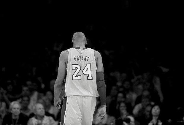 comculturaearte's tweet photo. Faz hoje um ano que morreu Kobe Bryant https://t.co/4HHDtatKKW