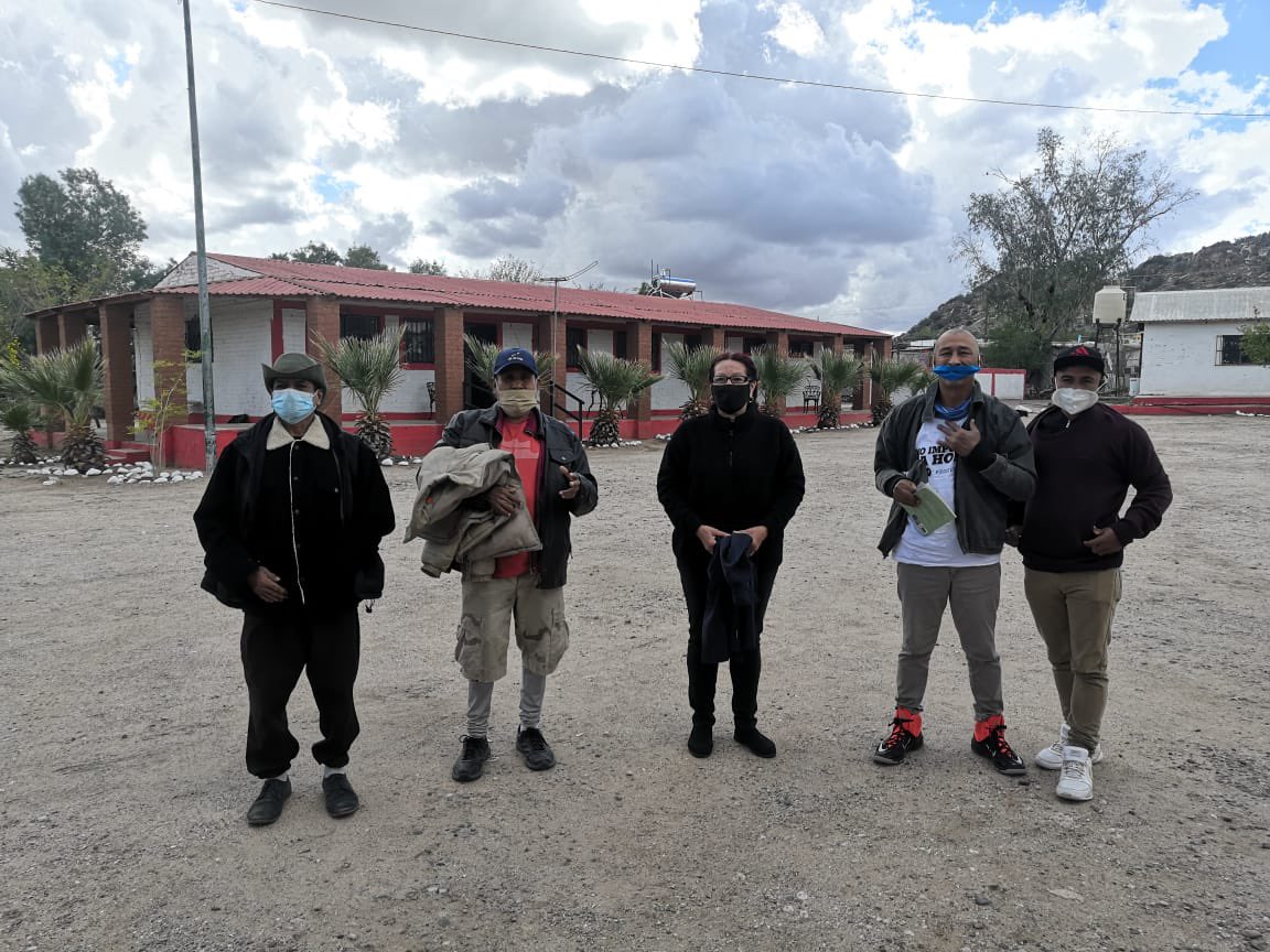 CentroGalilea's tweet photo. Continúa apoyo para personas vulnerables y en situación de calle 

Gracias a la regidora Mary Carrasco por su apoyo con vales de Salud Digna y vestimenta para los residentes de Galilea. #PorEllos https://t.co/VOMp04ALO5