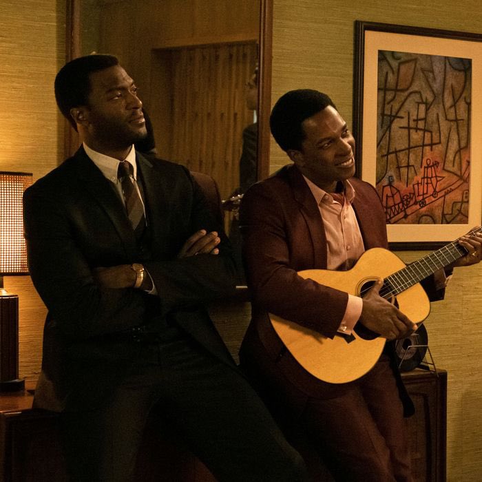 metaplexmovies's tweet photo. ONE NIGHT IN MIAMI is must-see cinema. It takes a stretch to click, but once it does it becomes a moving dialectic on social responsibility and the different ways to inspire change. The cast is amazing. I hope Regina King makes more movies—she’s a natural director with a voice. https://t.co/kMz1dUqBs5
