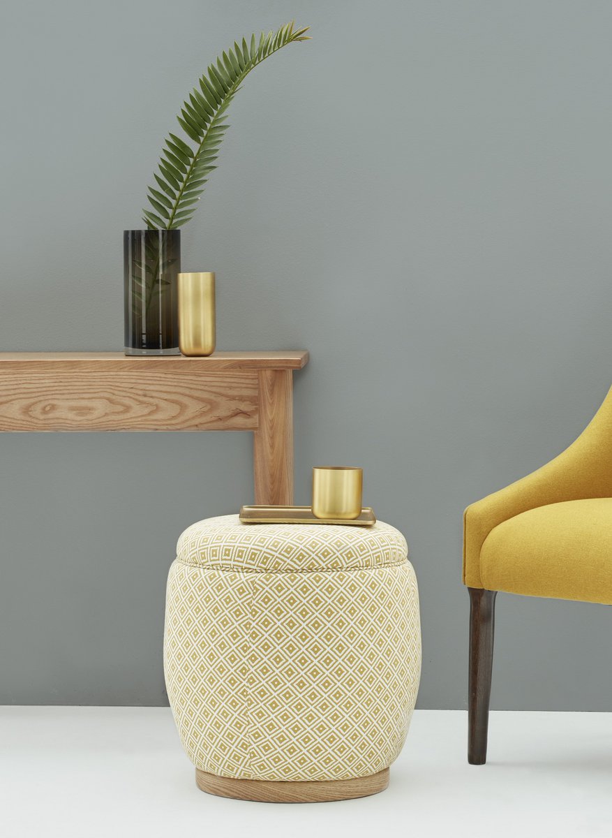 MULTIFUNCTIONAL SPACES!

It’s not surprising then that this trend calls for furniture that can fulfil more than just one role. 

Salsa Stool - bit.ly/2KNqh66
Servers - bit.ly/3a3uwmK
Floro Chair - bit.ly/3pjCIp7