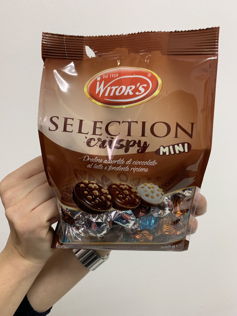MVSP_Q's tweet photo. このチョコが美味しすぎて美味しすぎて。。お客さん用なのに、私が食べ尽くしてしまいそうです。あんまり売ってないので、大分でどこで売ってるのか教えてほしいです🍫(これはフレスポのアテオで買いました!)
#チョコレート #ウィターズ #WITORS #大分市 https://t.co/ytpHIBXNwt