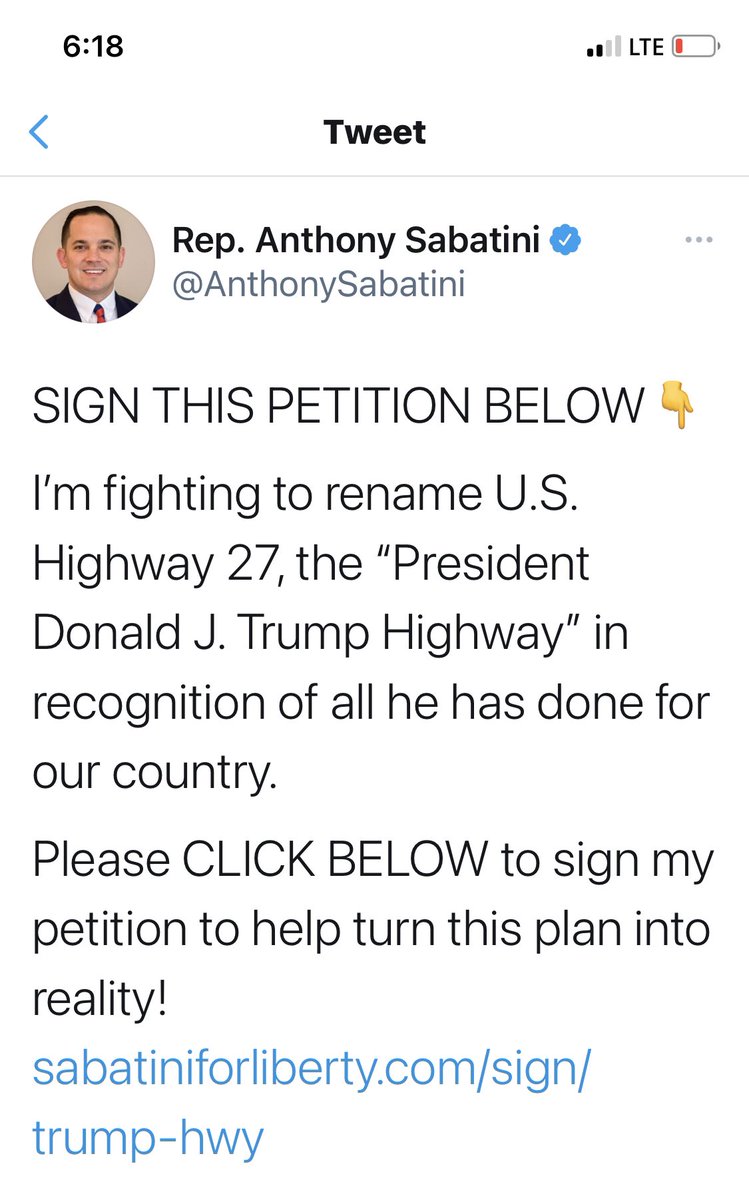 StupidHousewives tweet media