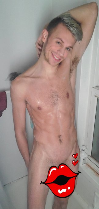 Everytime I take a shower, I can't seem to help taking nudes 🙊 Sexy showers are best with two ;) rt and<a href="/tag/sexy"class="tags"><span>#sexy</span></a><a href="/tag/sex"class="tags"><span>#sex</span></a><a href="/tag/horny"class="tags"><span>#horny</span></a><a href="/tag/shower"class="tags"><span>#shower</span></a><a href="/tag/cock"class="tags"><span>#cock</span></a><a href="/tag/college"class="tags"><span>#college</span></a><a href="/tag/amateurnudes"class="tags"><span>#amateurnudes</span></a>