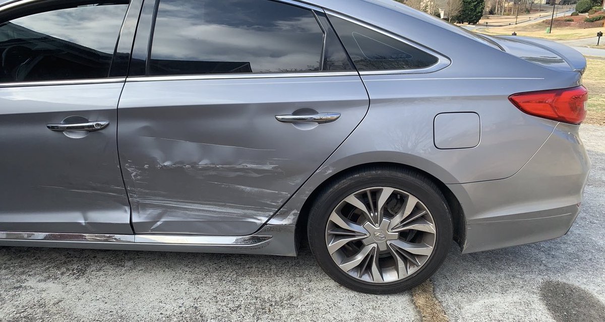 my wreck back during c0r0na in Buckhead ... wasnt even looking at the road i was looking at google maps and ran through a SOLID RED  most embarrassing moment driving ever wbk 