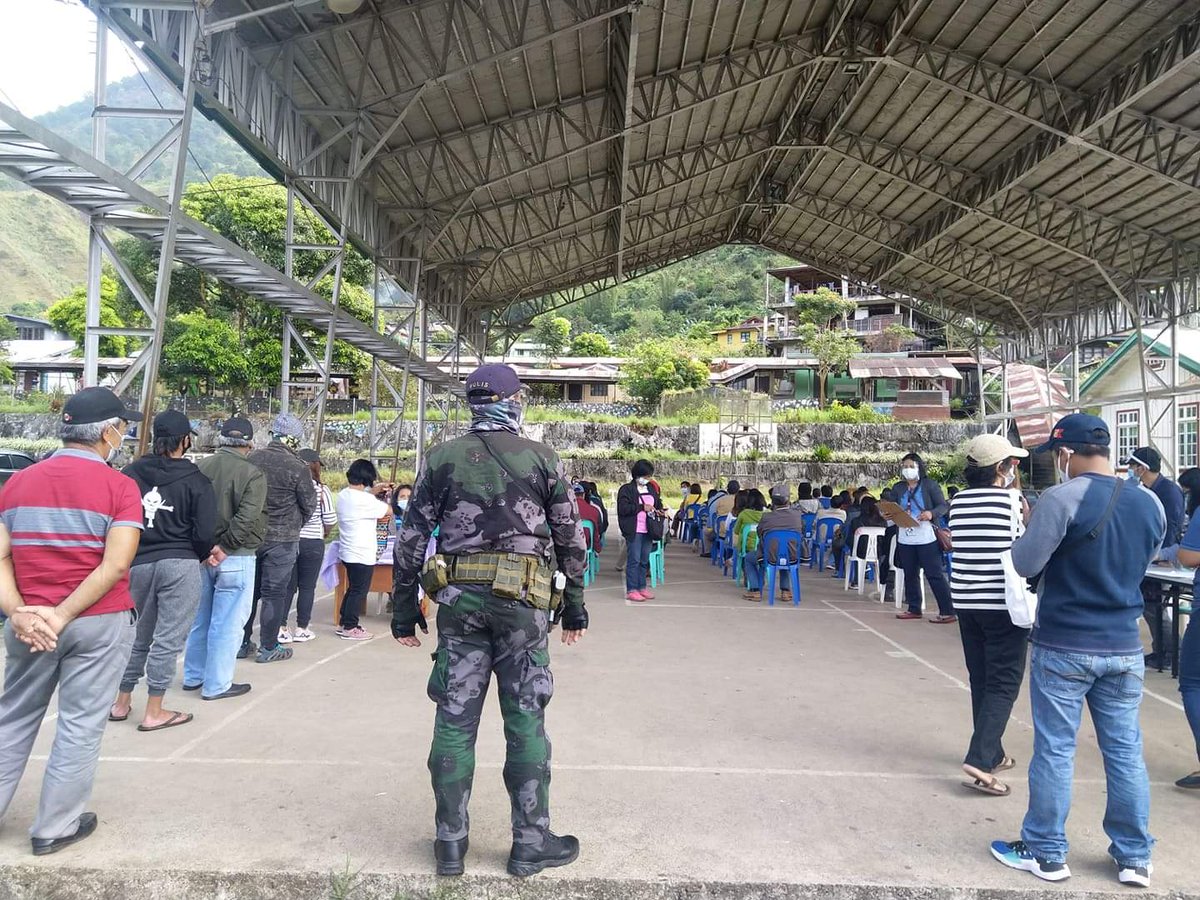 PNPKabayan's tweet photo. Police Presence and Security Assistance conducted by the personnel of this station led by PLT ROQUE T SAGUN, Acting COP, during the engagement visit of Benguet  Provincial Governor Melchor Diclas and party.
#TeamPNP 
#WeServeAndProtect
@RoqueSagun @ragayelmer @rwinp88 https://t.co/KQqkl35AYQ