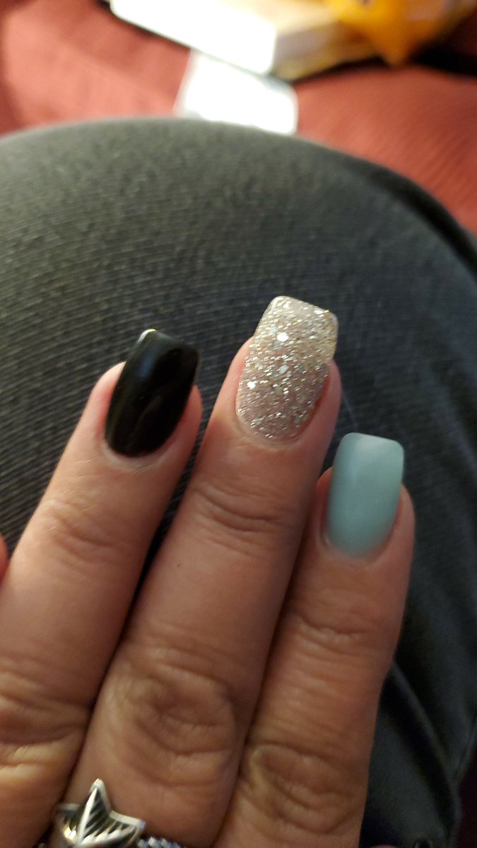 nflowers99's tweet photo. @CraftyChica Here's my glitter ✨ https://t.co/18fG2ZClb9