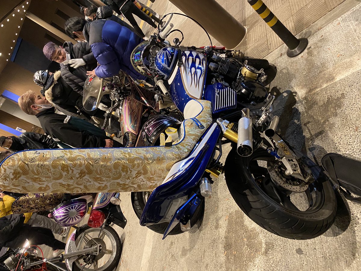 Xtv9Ue's tweet photo. XJR400売ります
ゆるく募集しようと思います。
4枚目詳細の通りになります。他気になることがありましたらDMお願いします。
安く売るつもりはありませんので、オークション形式のように希望値段を提示お願いします。
#XJR売ります　#ゼファー売ります　＃単車売ります ＃バブ売ります https://t.co/MMWGIq28JO