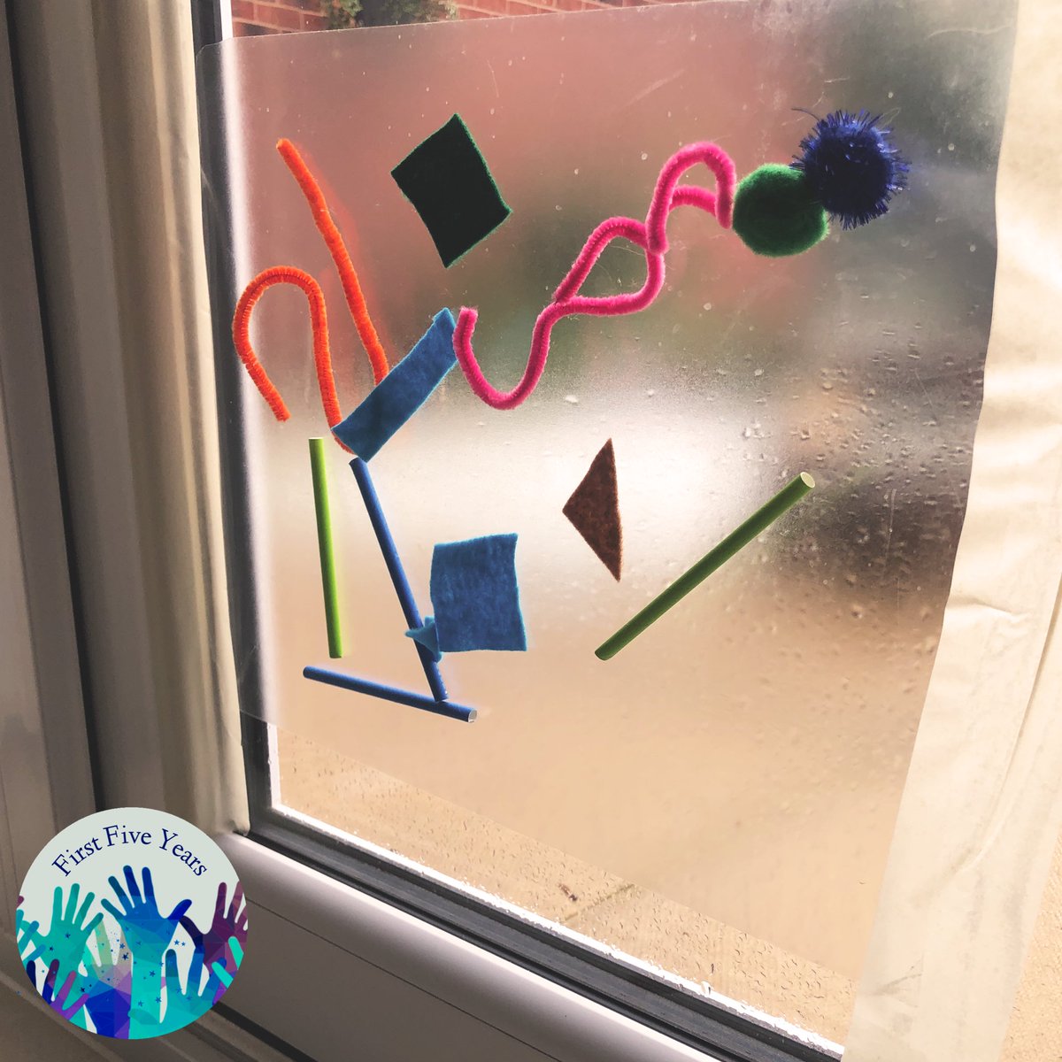 years_first's tweet photo. 🪟Sticky Window Picture🪟
I brought a roll of sticky back plastic from @Wilko’s for 50p. This provides lots of fun being #creative, whilst also looking at #shapespacemeasure and #playing/ #exploring with different textures and materials. #LockdownLearning https://t.co/wNKf8LaekZ