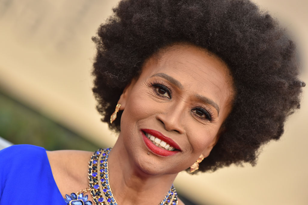 WBLS1075FM's tweet photo. It's the Mother of Black Hollywood's Birthday, #JeniferLewis! Put some respect on her NAME! 🔥"Love yourself, so love will not be a stranger when it comes." 🔥"We are as sick as our secrets."...Whew👏🏾👏🏾 #BLSBirthdays
@JeniferLewis 
Jenifer Lewis
[GettyImages] https://t.co/KmITNCrbk4