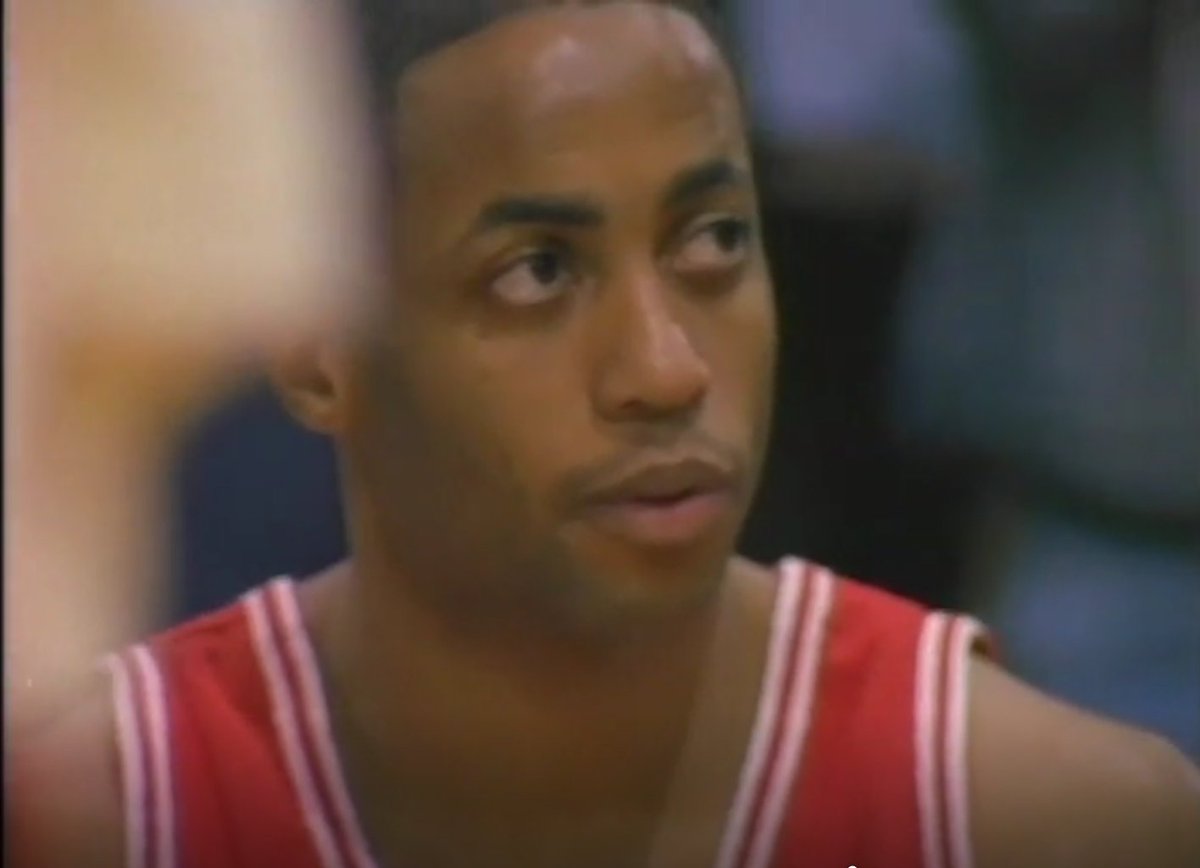 AngusKohm's tweet image. #MadeInManitobaMonday 

A Season on the Brink (2002) by #RobertMandel
based on #JohnFeinstein's book

#BrianDennehy #AlThompson #BenzAntoine

The story of 1980s Indiana U's basketball coach Bob Knight, who would later be banned for abusive behavior.

Shot in: #Winnipeg #Manitoba