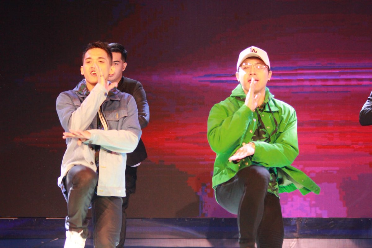 Tropang LOL tweet media