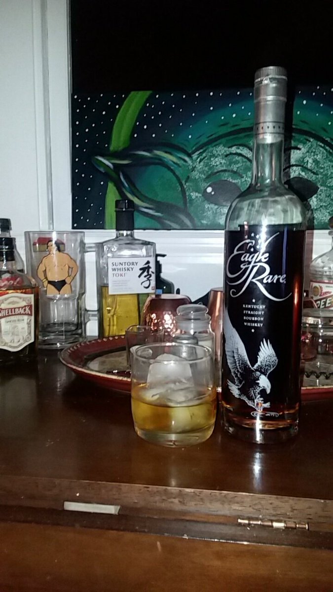 ShepDaddy32's tweet photo. Some Eric Clapton and Eagel Rare tonight. https://t.co/z7Ix4WIRC2