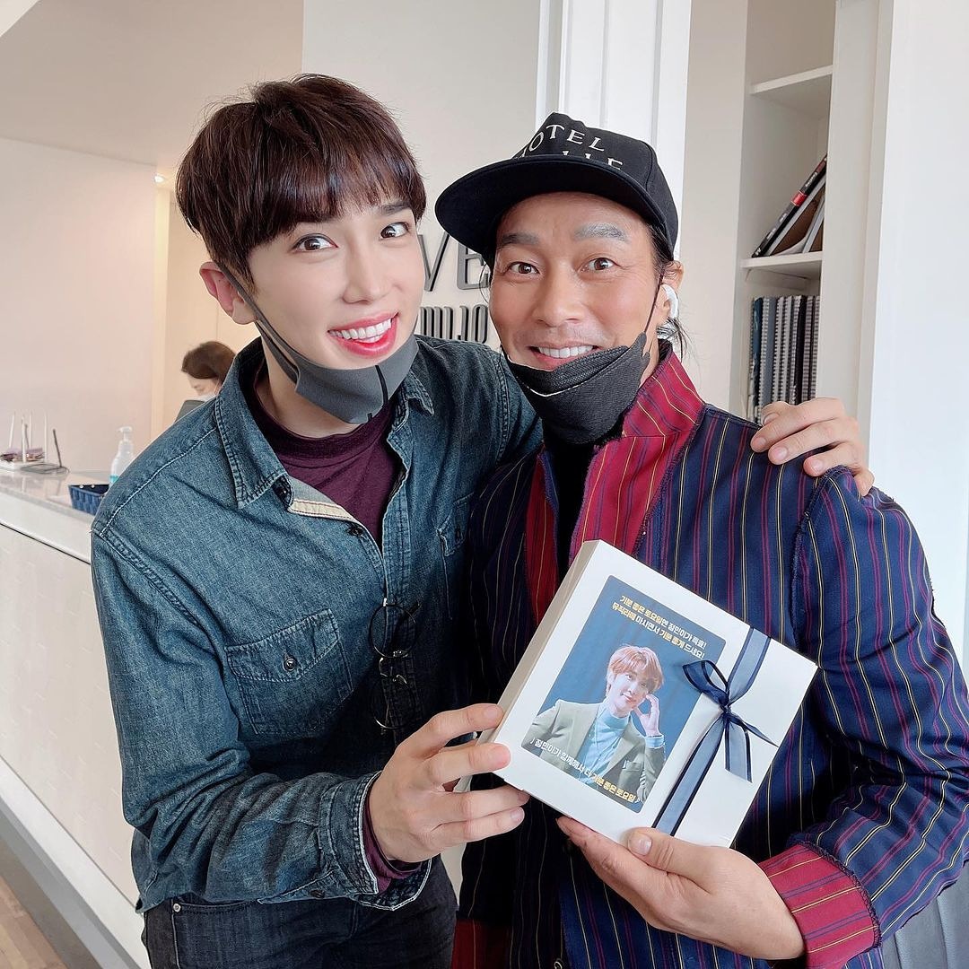 JungMin_ArgOF's tweet photo. #ParkJungMin #SS501 
Foto de Park Jung Min en  Instagram  [23/01/21] 

Créditos:  mr.kalavin + Park Jung Min Oficial Argentina + SS501Argentina Oficial~

#TripleSJB

☆Información disponible para quien lo necesite pero por favor compartir con los créditos completos~ https://t.co/h9yyFL1sWu