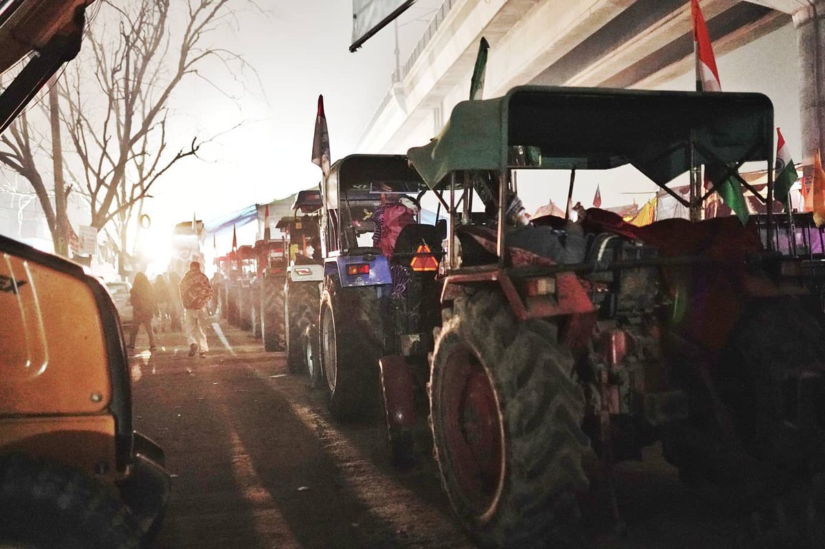 ਜੋ ਬੋਲੇ ਸੋ ਨਿਹਾਲ
ਸਤਿ ਸ਼੍ਰੀ ਅਕਾਲ 🙏🏼
#HistoricTractorMarch