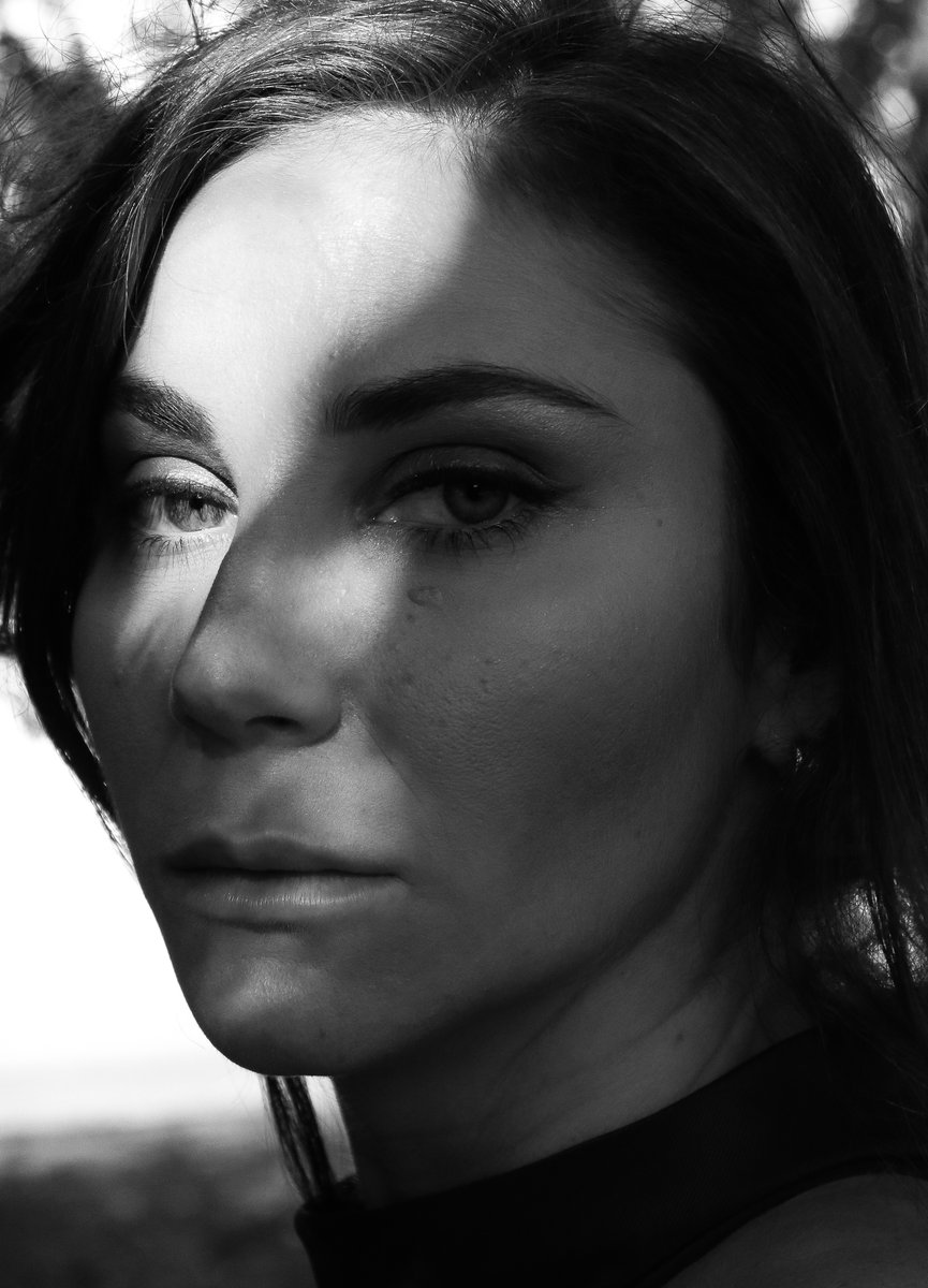 nnfagency's tweet photo. To See You - Up &amp; Close with @TamaraQaddoumi 
https://t.co/6vNCB1cixt
#review #newrelease #musicvideo #lebanese #kuwaiti #artist #songwriter #nnfagency #musicblogging #ep #softglitch #musicvideo https://t.co/hlnSyLqJGo