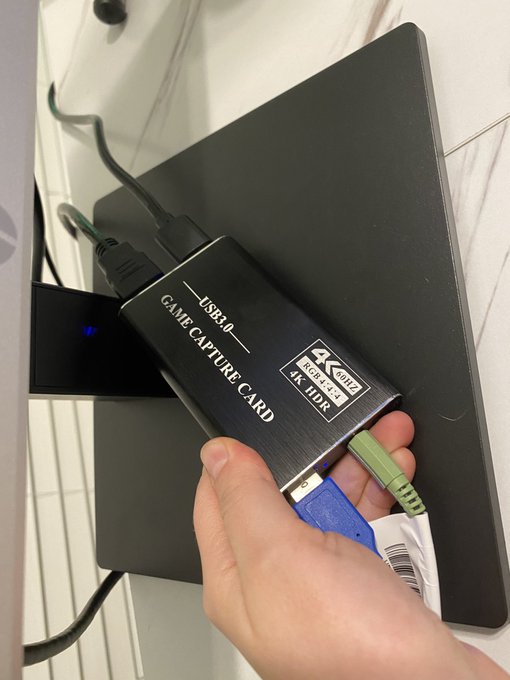 Watch Savannah Solo's leaked NSFW photo on TwXstars