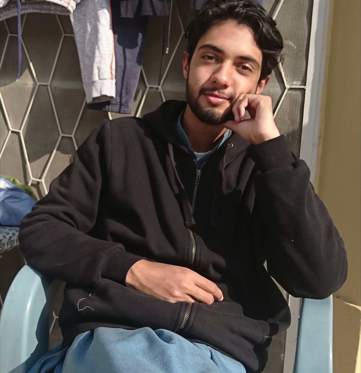 Hey cutie patooti..yeah I'm talking about you there.