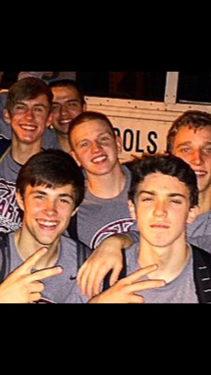 AlexHaigler4's tweet photo. Late happy birthday to the homie. Some things never change @Kameron_Kincaid https://t.co/HhlEDhMv8x