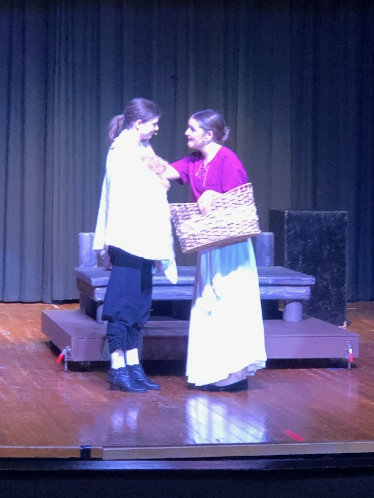 Dramateacher79's tweet photo. A few candid shots of our invitation only performance. Competition on Saturday! #Shipwrecked #OneActCompetition https://t.co/RMaAsligqS