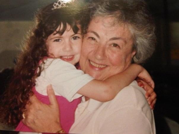 shaynagoldman_'s tweet photo. I lost my grandmother Saturday night. She was very particular, made her opinions known, and a total pain in the ass. But she was also one of the smartest people I know and a wonderful Mama. I fucking (sorry!) adored her. https://t.co/Ijh6t2jrNL