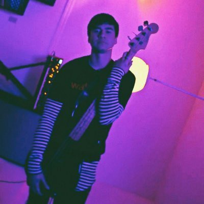 mgcsvalntyne's tweet image. some pretty purple calum pics for #5sospurpleteam :) #StreamKillMyTime