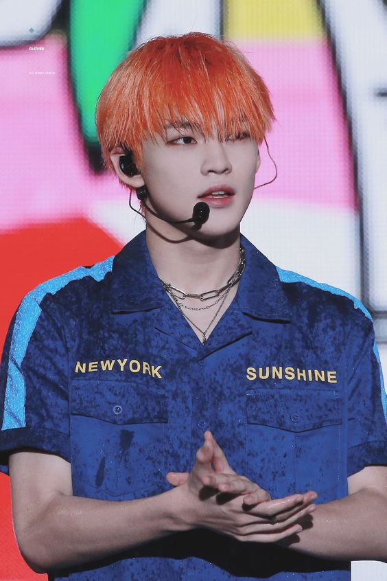 chenle - warm oceancolorful, exciting, bright, dolphins/sharks, just overall fun and good