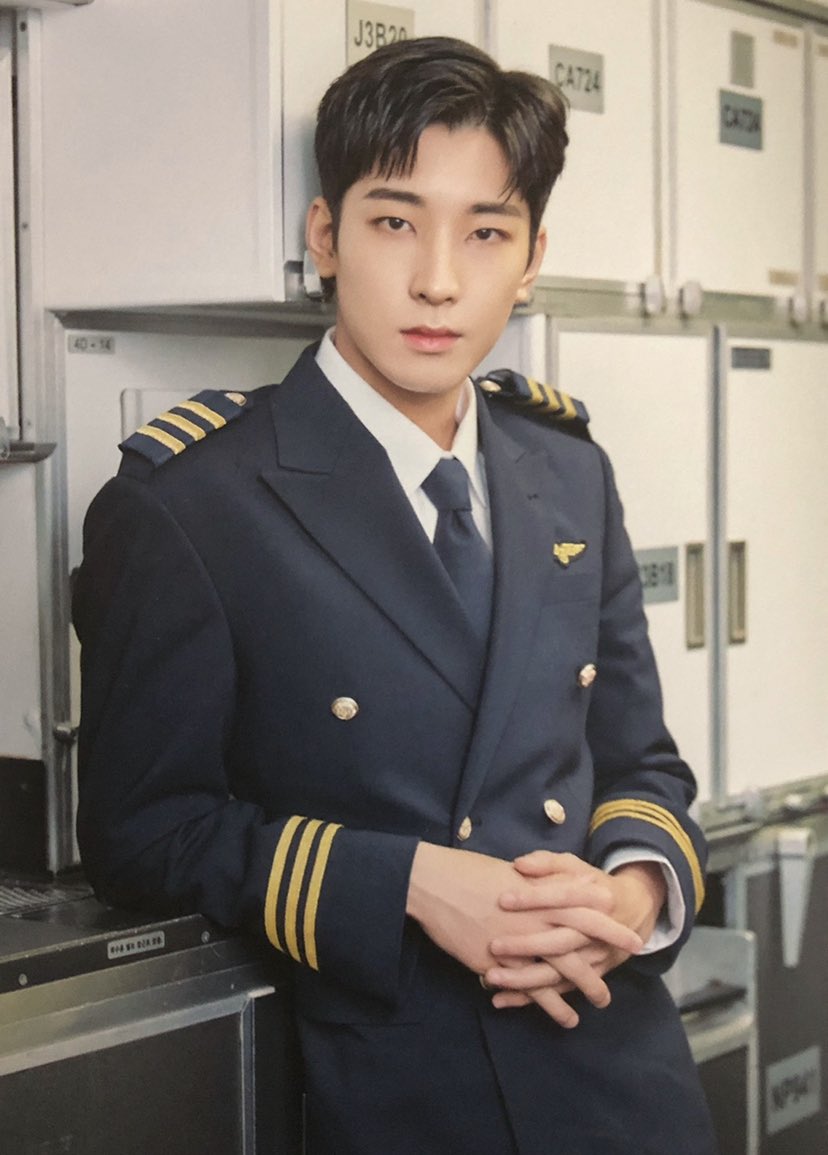 woniIy's tweet photo. yes captain https://t.co/BwrbxuwPrr