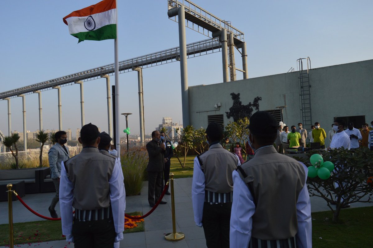 ekaclubamd's tweet photo. Freedom in our minds,
Strength in our words,
Pureness in our blood,
Pride in our souls,
Zeal in our hearts,
Let's salute our INDIA on #RepublicDay with our love ๐ฎ๐ณ
EKA Club wishes you & your family a very #HappyRepublicDay2021!
#ProudIndian #MembersAtEKA #Club #Ahmedabad https://t.co/RzF0E2eTIk