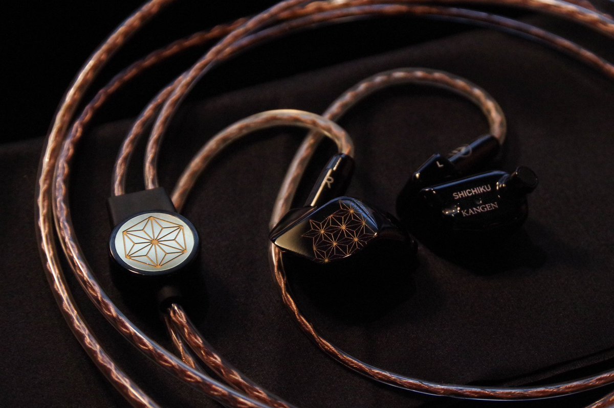 reb_audio's tweet photo. #final x #DITA コラボモデルの、
#糸竹管弦 は #final_STORE にて完全予約制の試聴を行なっております✨
ご試聴の際に両社のフラッグシップモデル #DreamXLS と #A8000 も合わせてお聴きいただけます🙌
ぜひ各モデルそれぞれの特徴的な魅力を楽しんでください♪
ご予約は↓
https://t.co/6Ro1dAQ6Yg https://t.co/vIusphu42q