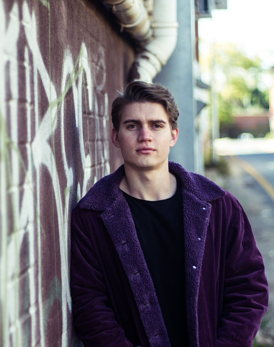 Check out this awesome EP: VIK - A Digital Stitch In Time by Round Robin Recordings bandzoogle.com/albums/514800/…
#recentrelease #NewMusic