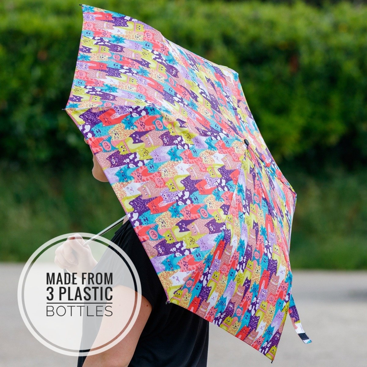 HandselUK's tweet photo. A bit 🌧️? We got you ☔! These lovely mini #umbrellas by @ecochicldn are made from #recycled #plastic bottles! At 20cm they are perfect for your handbag! 🛍️ Support small business, shop online 🛍️ #eco #sustainable https://t.co/0q3o1KXyPO