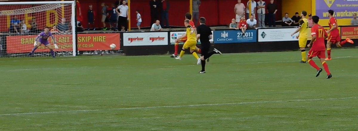 The FA Cup, QR 1, 2017:  @BanburyUnitedFC 4-2  @tivertontownfc Flashback coverage NOW at  http://themowdog.blogspot.co.uk&nbsp; Please RT!  @Tivvy12thman  @TivvyPodcast  @TivertonPeople  @banburynews  @VisitBanbury  @EmiratesFACup  @FACupFactfile  @Langeman10  @NLF_News  @NonLeagueCrowd  @SouthernLeague1