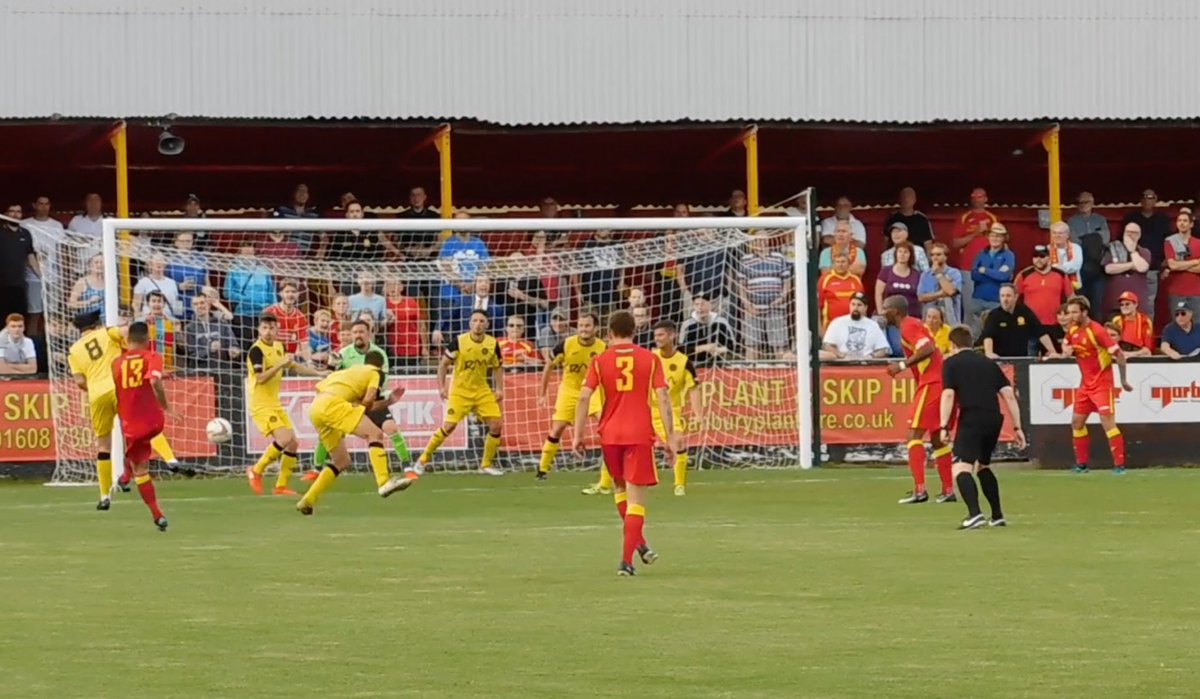 The FA Cup, QR 1, 2017:  @BanburyUnitedFC 4-2  @tivertontownfc Flashback coverage NOW at  http://themowdog.blogspot.co.uk&nbsp; Please RT!  @Tivvy12thman  @TivvyPodcast  @TivertonPeople  @banburynews  @VisitBanbury  @EmiratesFACup  @FACupFactfile  @Langeman10  @NLF_News  @NonLeagueCrowd  @SouthernLeague1
