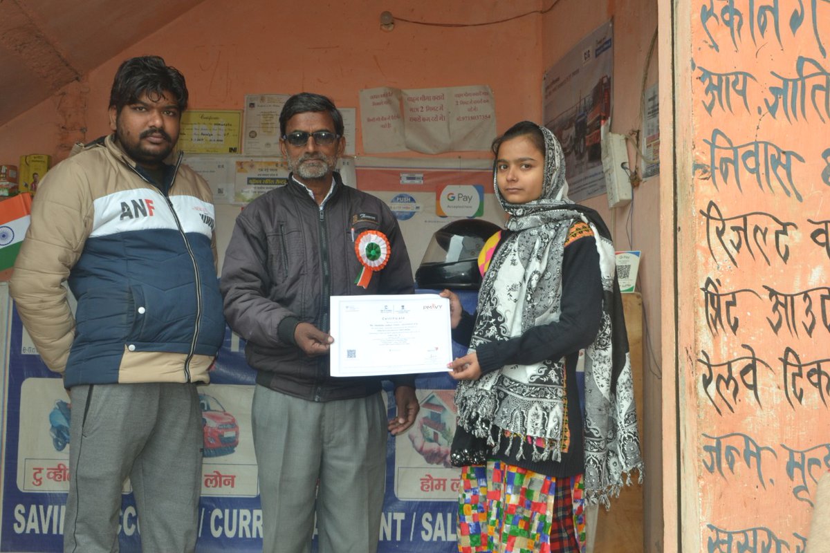 csc_bela's tweet photo. Certificate distribution ceremony
By Chief guest Mr Habib Khan Principal Govt School Bela and vle Himanshu
@dintya15 @AjayPrakashCho3 @anandso19691522 https://t.co/W7s6Y46Y2n