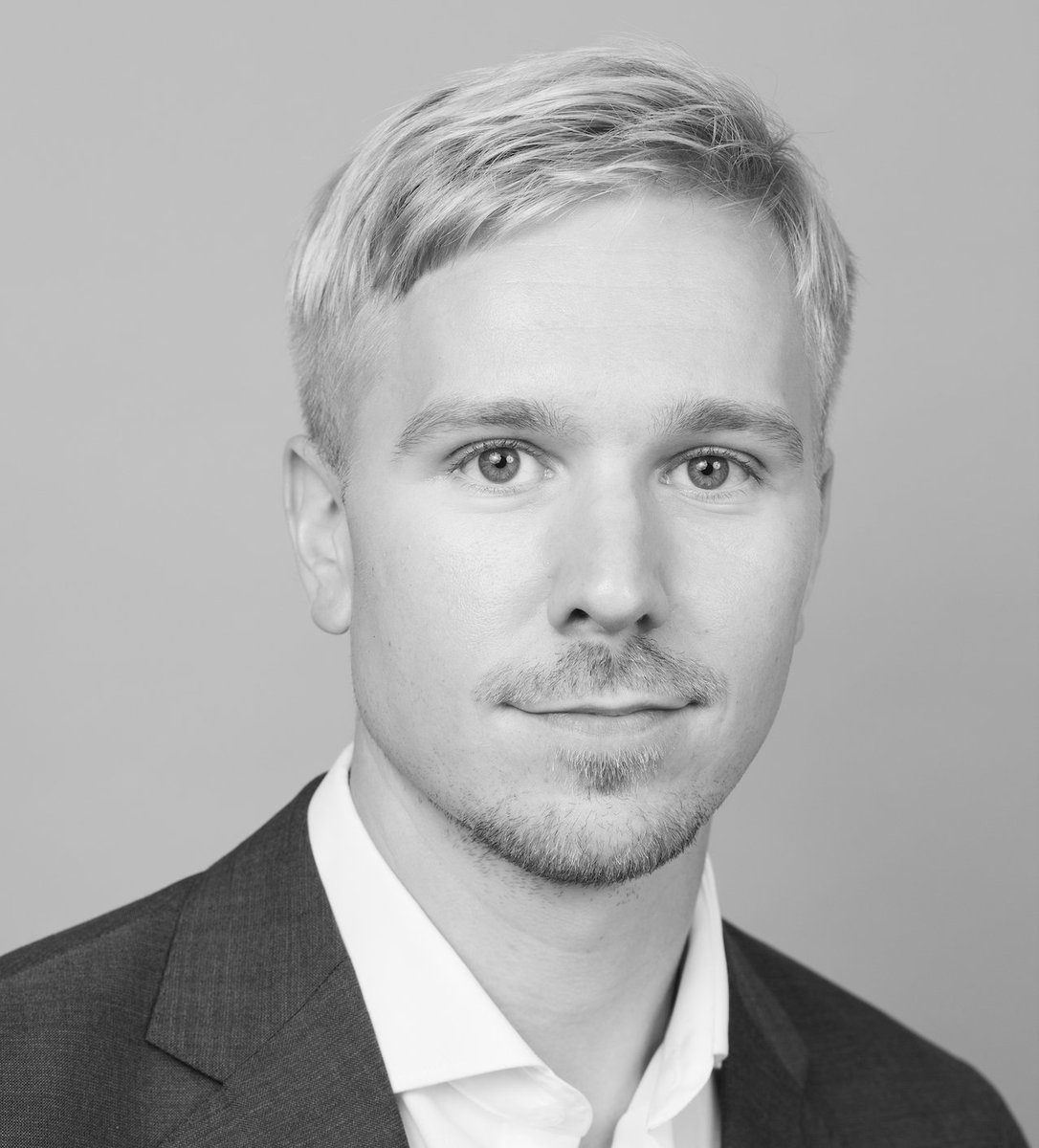 Ornamory's tweet image. Miten rakennetaan muotoilun kansainvälisiä IP-markkinoita? Miksi sinun kannattaa ottaa oma #designip haltuun? Ornamo Design Talk: IPR &amp;amp; ansainnan tulevaisuus -tapahtumassa 27.1. kuullaan vinkkejä asiantuntijoita ja yrittäjiltä 👉 bit.ly/3a2Pd24

@dottirlaw @BerggrenGroup