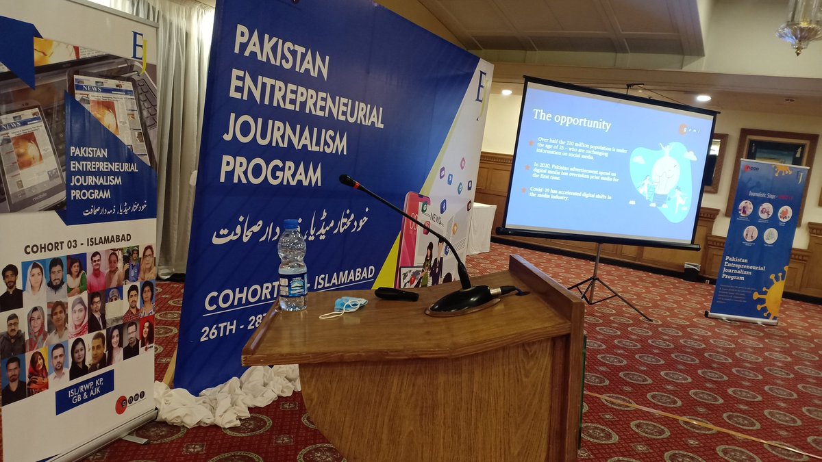 Naveed_ISB's tweet photo. Big Thanks: M'am @najiaashar & @GnmIonline for giving a great opportunity to learn.
#Startup #brand_strategy #Entrepreneurial #Journalism #Digital #Media https://t.co/GNXExs5xcY